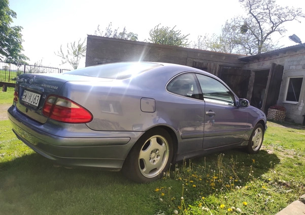 Mercedes-Benz CLK cena 11000 przebieg: 270000, rok produkcji 2001 z Wyrzysk małe 29